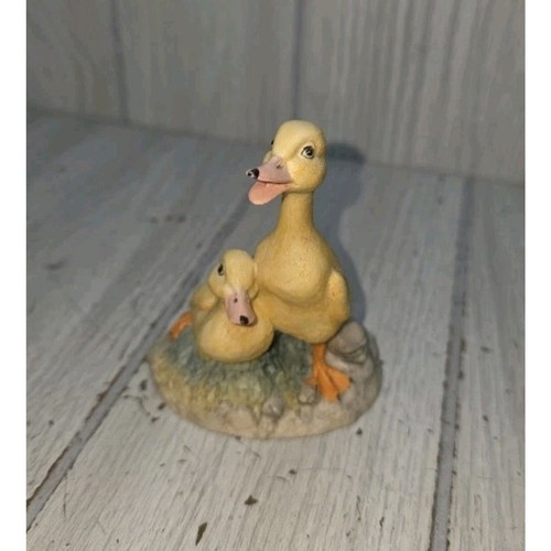 Vtg 1987 duck figurine lowell - duck,